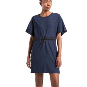 Athleta Crosscurrent Coverup Shift Dress Adjustable Waist Hip Pockets